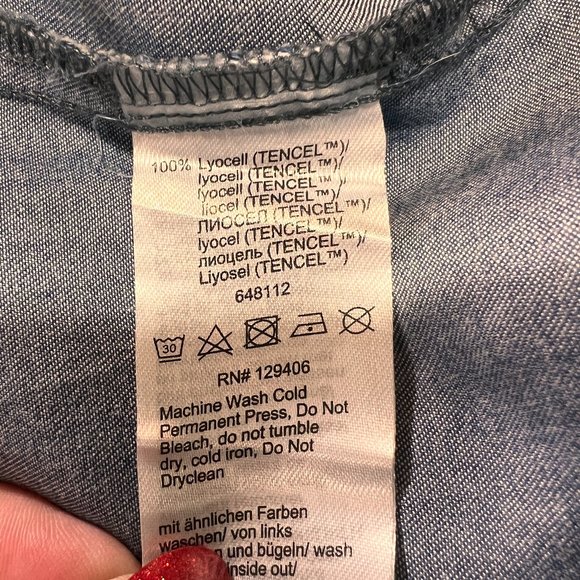 ๐Body Flirt Beautiful Button Down Dress - Breathable Fabrics - Trumpet Sleeves - Picture 15 of 16